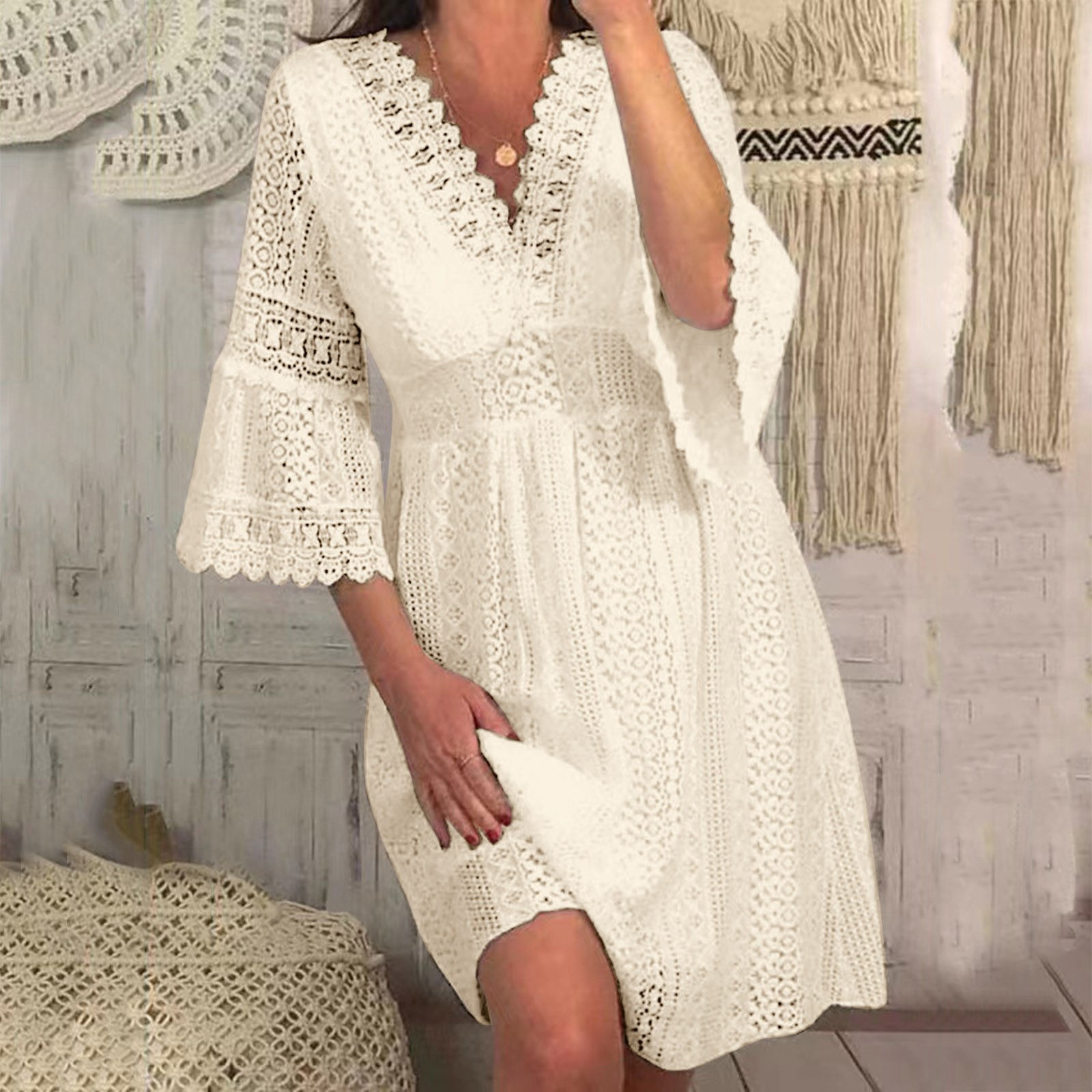 thumbnail image 2 of Vestido de encaje con cuello en V y manga 3/4 para mujer: manga acampanada hueca, corte en A, bolsillos, prenda elegante para todas las estaciones (tallas S-XXL), 2 of 7